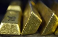 There’s one major reason why you shouldn’t sell gold right now, strategist says